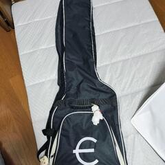 ５弦ベース　ケース、吊り下げスタンド付の画像