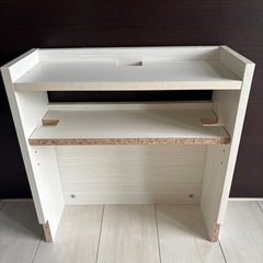 お部屋スッキリ　　タップ•配線収納ボックス　の画像