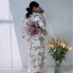 新品未開封✨️花柄浴衣 兵児帯 2点セットの画像
