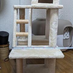キャットタワーの画像