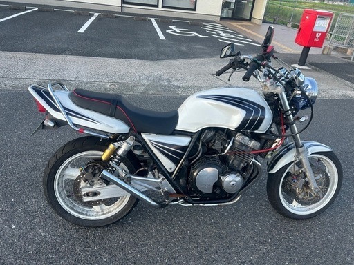 最終値下げ単車cb400sf nc31