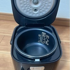 アイリスオーヤマ炊飯器の画像