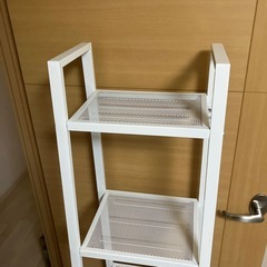 【受取者確定】IKEAの飾り棚　シェルフユニットの画像