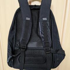 【未使用】XDDESIGN 多機能リュックサック ブラックの画像