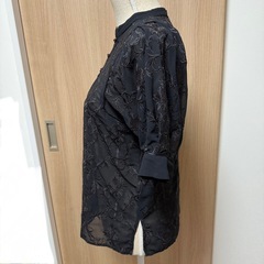 リリーブラウン☆オリエンタル刺繍チャイナトップス☆ブラック黒の画像