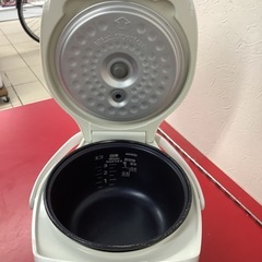 TIGER タイガー　炊飯器　炊飯ジャー　3合炊き　JAI-R552 2020年製の画像
