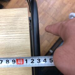 リサイクルショップどりーむ鹿大前店　No.2332　幅43.5cm　奥行25.5cm　高さ83cm　ブラウンカラー　キャスター付きの画像