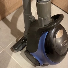 【0円】掃除機の画像