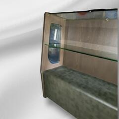 アジアン木製棚　硝子板　皮張り　飾り棚　大型の画像