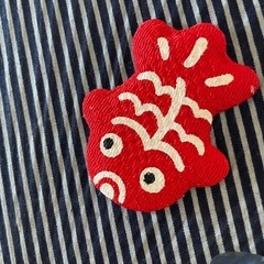 スイカと金魚の竹うちわの画像