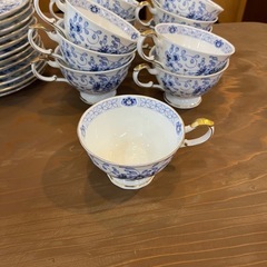 NARUMI コーヒーカップ　12脚セット
の画像