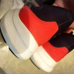 asics シューズ　25センチの画像