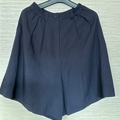 膝丈キュロットの画像