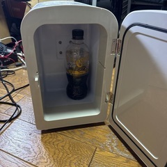 ポータブル温冷蔵庫の画像