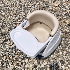 チャイルドシート キッズシート イス？2個まとめての画像