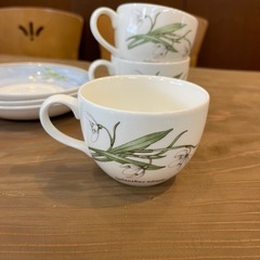 WEDGWOOD コーヒーカップ　3脚セットの画像