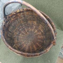 竹籠　取手付き　竹細工　古道具　編み籠 幅 25×29 cm 高さ 15cmの画像