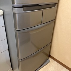 冷蔵庫の画像