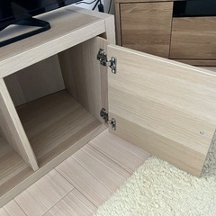カラックス　IKEA 収納棚の画像