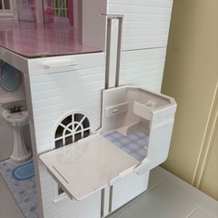 リカちゃんのエレベータ付きの大きなおうちの画像