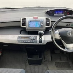 自社ローンって良く分からない!不安!一度お話だけでも!私たちは【過去】では無く【これから】を見させていただきます!/ホンダ フリード　ハイブリッド 　ベースグレードの画像