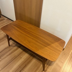unico 風コーヒーテーブルの画像