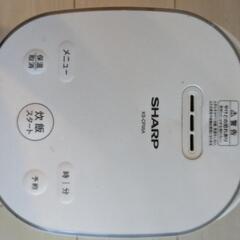 3合炊き炊飯器（SHARP KS-CF05A）の画像