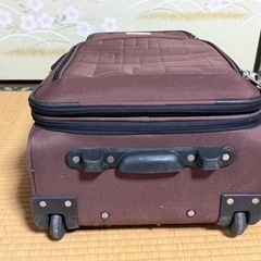 スーツケースの画像