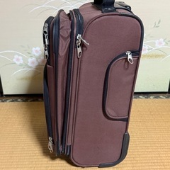 スーツケースの画像
