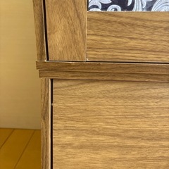 リビングチェストの画像