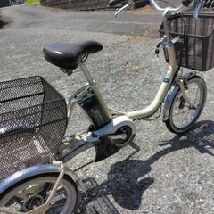 お値下げ　　3 輪　電動自転車　簡単操作　ヤマハパスの画像