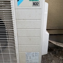大至急！　ダイキン　エアコン　室外機　4台　室内もあります　完動品　以上？　の画像