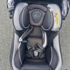 combi NEROOM エッグクッション　チャイルドシートの画像