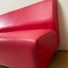 ソファ　赤
　の画像