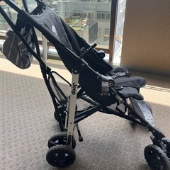 Jeep B型ベビーカーの画像