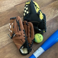 夏休み✴︎親子遊びセット✴︎野球親子グローブ・ドッヂビー・スライムの画像