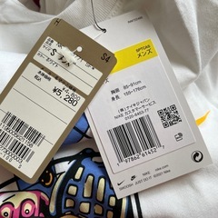 新品タグ付き。　NIKE Tシャツの画像