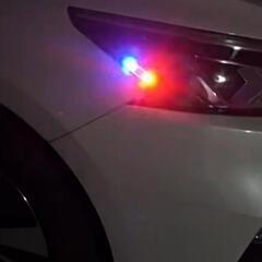 LEDライト（赤/青）ソーラー充電 セキュリティ セーフティ 防犯 車 バイク 自転車の画像