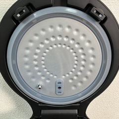 LOCABO 炊飯器 0.9L 2022年製の画像