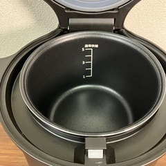 LOCABO 炊飯器 0.9L 2022年製の画像