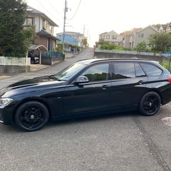 BMW F31 320d 3シリーズ　ツーリング　ブラック　車検R8年9月の画像