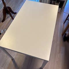 ダイニングテーブルVANGSTA ヴァングスタの画像