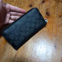 COACH長財布の画像