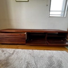 【引き取り限定】テレビボード　200cm ウォールナットの画像