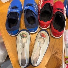 パウパトスリッパ　上靴　NIKE イフミ　スニーカーの画像