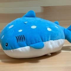 ぬいぐるみ　サメ　ジンベイザメの画像