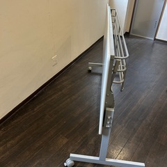 7/29まで引き取り希望 白テーブルロング折りたたみ まとめ購入可能 オフィス企業会議室の画像