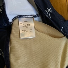 未使用品　　　水着4点セットの画像
