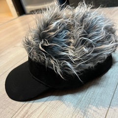 【未使用新品】サンバイザー　ウィッグ付　の画像