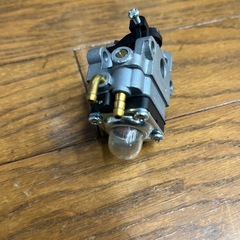 　決定　新品　草刈機キャブレター、ホースセットの画像
